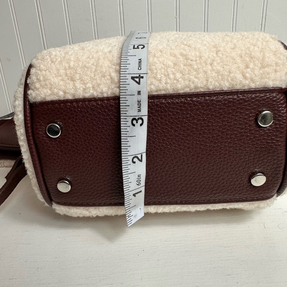 ASPEN Sherpa mini faux fur crossbody/ handbag - Picture 12 of 14